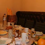 Les Dames-jeannes Bed & Breakfast 3*