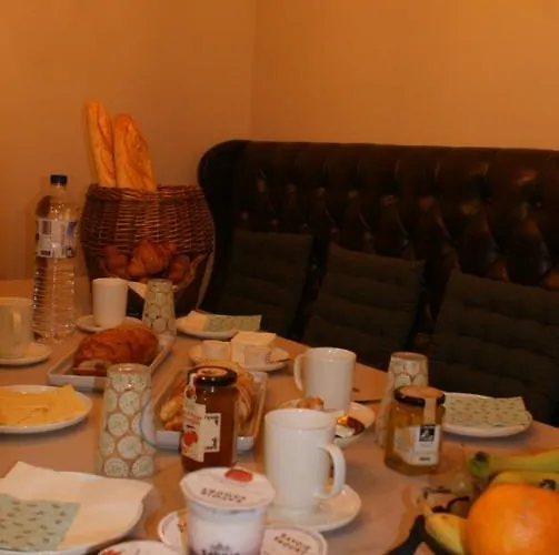 Les Dames-jeannes Bed & Breakfast 3*